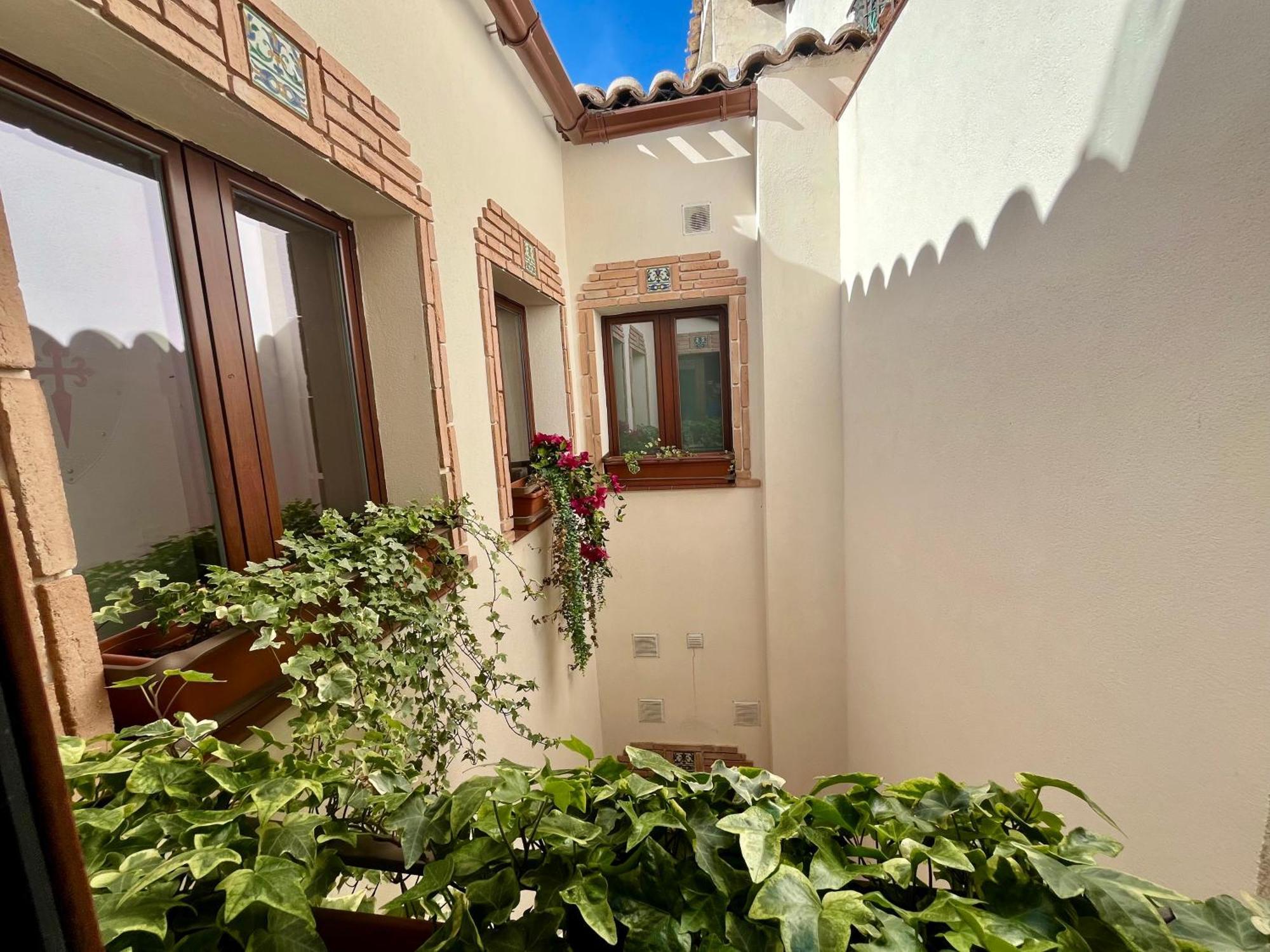 Cason De Los Lopez Apartments 托萊多 外观 照片